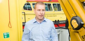 Opinie Interview: ‘De AI bladen triggeren me om het nóg beter te doen.’ Interview HSE Port of Amsterdam Eric van der Steen