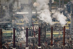 RADIO 1: Chemiebedrijven begingen duizenden overtredingen